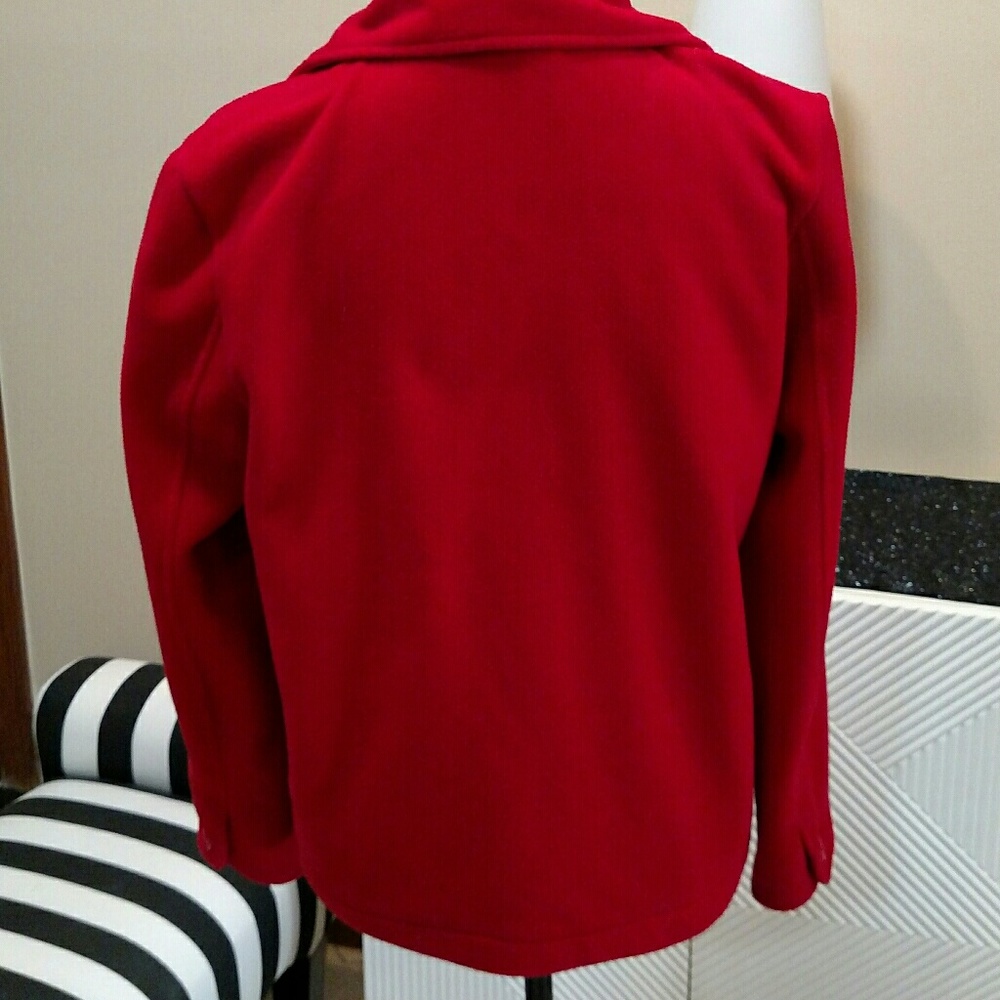 Basic Editions - Picture 2 of 4